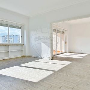 Apartamento T3 em Lisboa - Photo 2