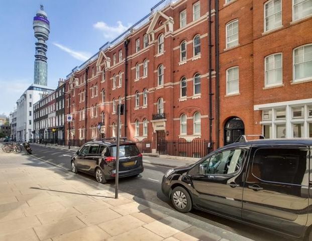 Modern three bed in central zone 1 location mins to UCL & LSE - Photo 1
