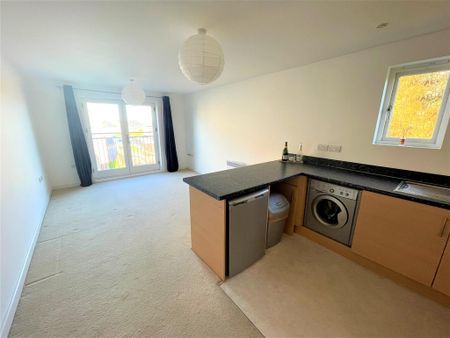2 bedroom flat to rent - Photo 5