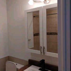 4 1/2 à louer - Photo 2