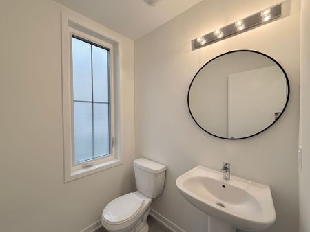 For Lease - 14 Kingbird Common, Cambridge, Ontario - Photo 4