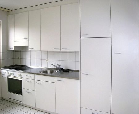 Zentrale 4.5-Zimmerwohnung in Adliswil per 01.12.2025 zu vermieten - Foto 4
