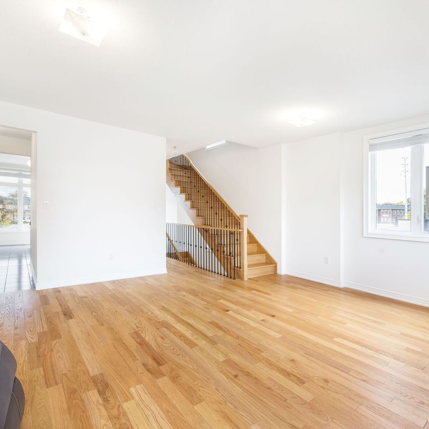 For Lease - 2 Queenpost Drive, Brampton, Ontario - Photo 1