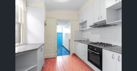 Charming 1-Bedroom Home in the Heart of Enmore - Photo 2