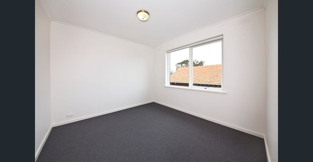 Convenient and Comfortable! - Photo 1