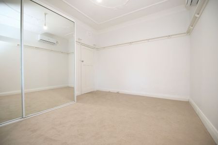 Three Bedroom Updated Family Home- Water Included! - Photo 4