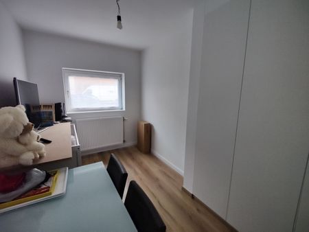 Bel-etage met vlotte bereikbaarheid in Gullegem - Photo 4