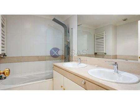 Apartamento T4 em Lisboa - Foto 2