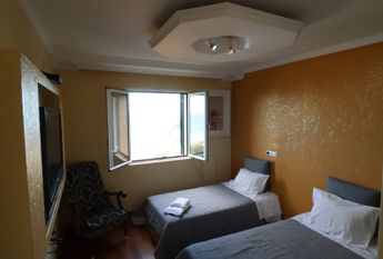 4 QUARTOS | ESTRADA MONUMENTAL | FUNCHAL