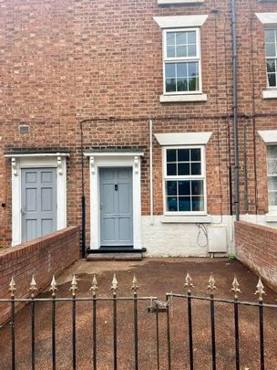 3 bedroom townhouse to rent - Photo 1