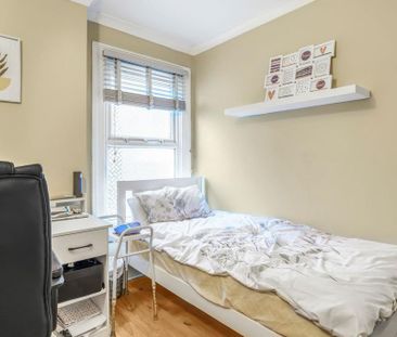 2 bedroom maisonette to rent - Photo 6