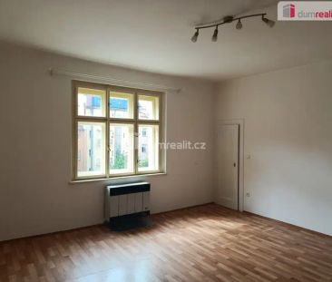 Velmi pěkný byt 1+kk po rekonstrukci, Praha 10 - Strašnice - Photo 2