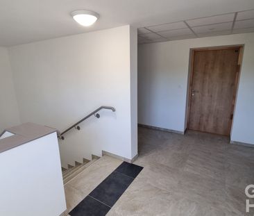A LOUER APPARTEMENT T2 meublé 1 CHAMBRE + GARAGE et BALCON - Photo 4