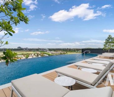 Flemington - Photo 4