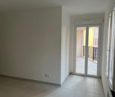 Appartement 2 Pièces 42 m² - Photo 2