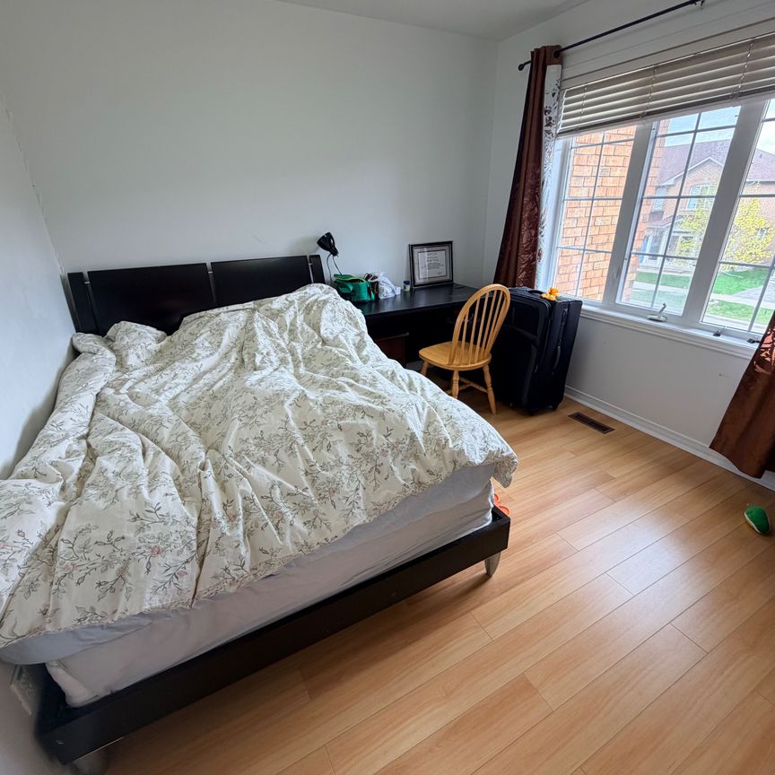 For Lease - 39 Moresby Street, Richmond Hill, Ontario - Photo 1