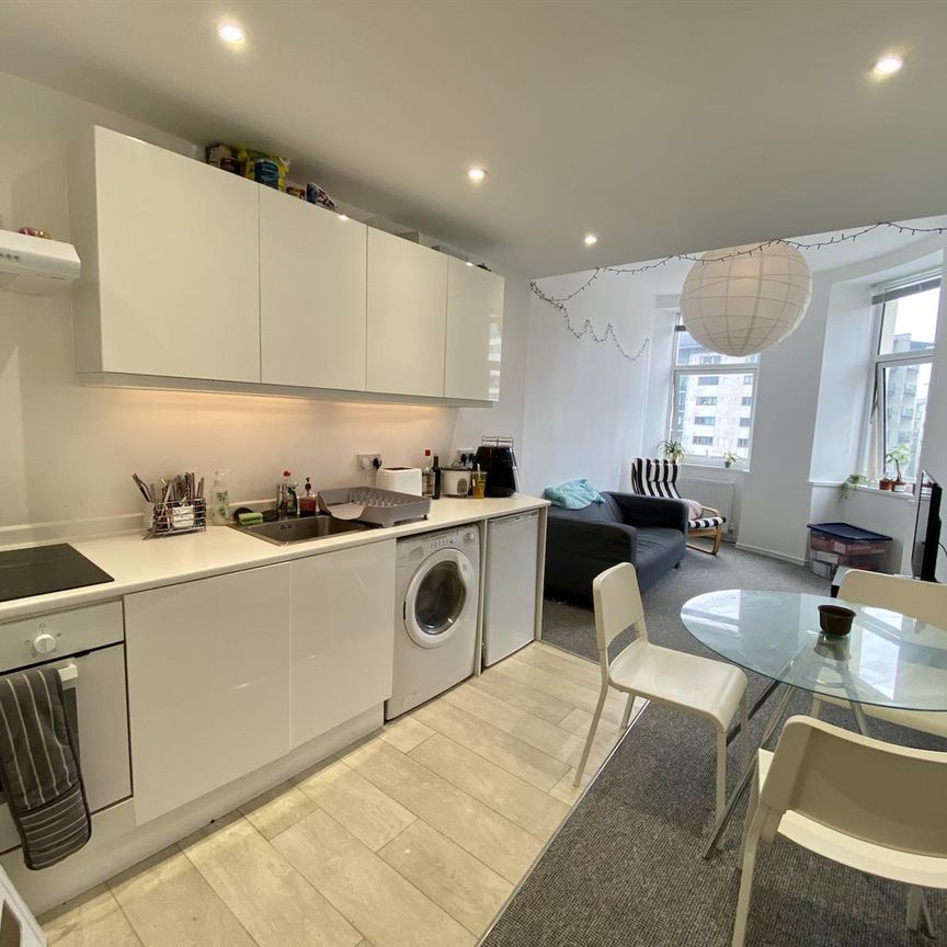 Ebrington Street, Flat 1, Plymouth - Photo 1