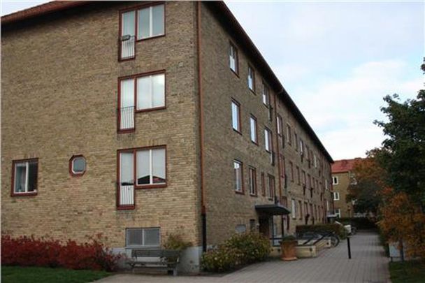 Storabackegatan 24B, Gamla Limhamn - Photo 1