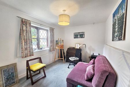 2 bedroom retirement property to rent - Photo 3