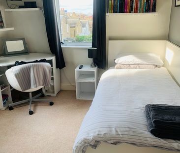 3 Bed Terraced House, Fairlawn Park, SE26 - Photo 3