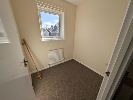 2 bedroom terraced house to rent - Photo 4