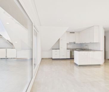 Luxurious 3.5-room apartment with a 30m2 terrace in Derendingen - Foto 4