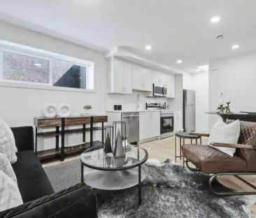 Banff Trail - The Third | 2610 23 Street Northwest 201b, Calgary - Photo 1