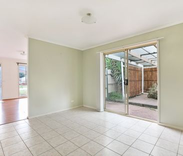 Lovely Family Home! - Photo 1