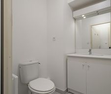 Location Appartement 1 pièce 36m² ISTRES 13800 - Photo 4