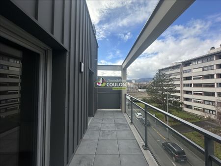 Appartement - 3 pièces - République/Montferrand - Photo 5