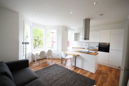 2 Bed Flat, Carlingford Road, N15 - Photo 4