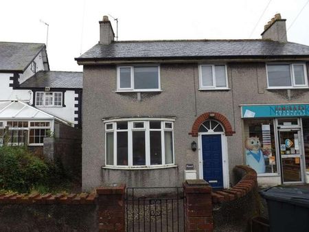 Holyhead Road, Llanfairpwll, Anglesey, LL61 - Photo 2