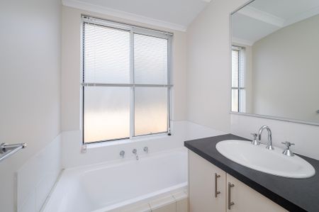 11 Elda Way, Alkimos WA 6038 - House For Rent | Domain - Photo 4