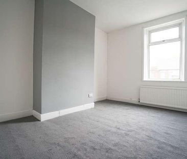 North Terrace (e), NE28 - Photo 3