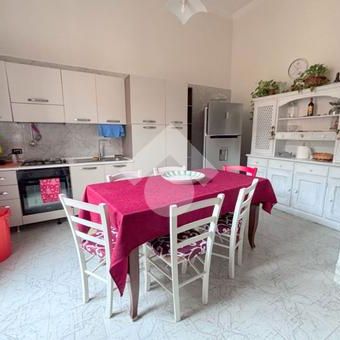 Trilocale in affitto - Photo 1
