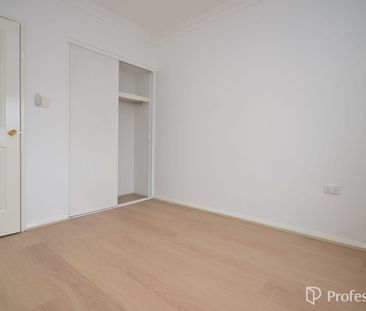 Three Bedroom, Two Bathroom Apartment - Photo 5
