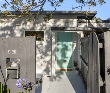Stylish Family Home in a Prime Location! - Photo 5