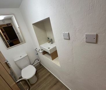 Studio Flat, London, SE22 - Photo 4