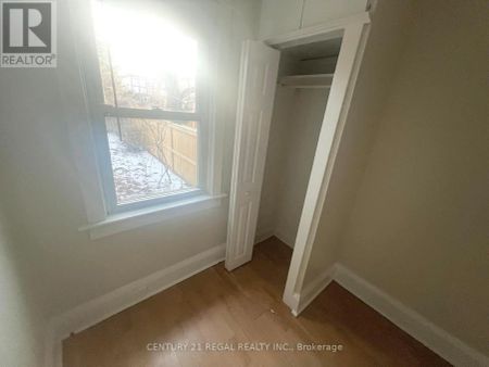 7 HOLBORNE AVENUE - Photo 5