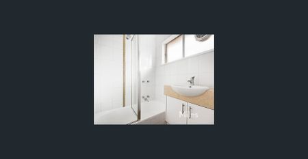 CONVENIENCE AT YOUR DOORSTEP - Photo 4