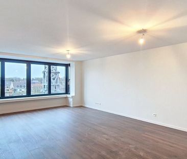 Appartement te huur in Eeklo voor € 1.100 met 2 slaapkamers - Foto 3