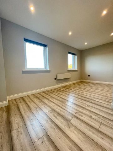 1 Bed Flat, Cuthbert Bank Road, S6 - Photo 2