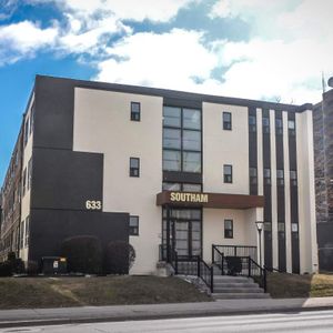 Upper James Court - Photo 3