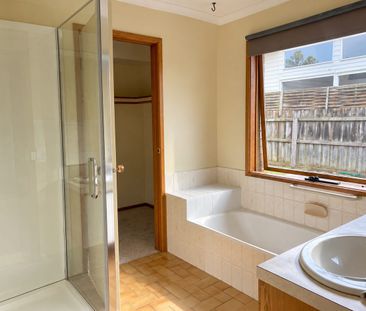 Refreshed home in a central location. - Photo 6