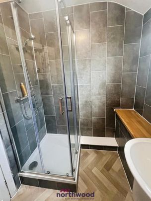 4 bedroom terraced house to rent - Photo 1