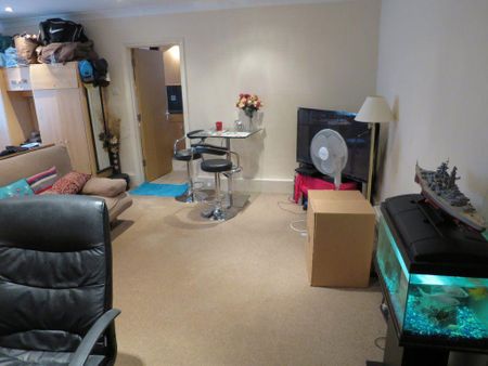 Studio to rent - Photo 3