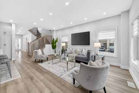 For Lease - 32 Ballinger Way, Uxbridge, Ontario - Photo 3