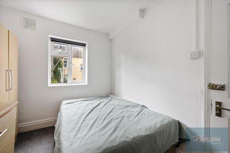 5 bedroom terraced house to rent - Photo 3