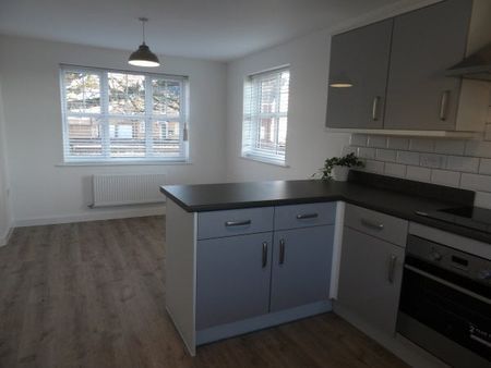 Oak Turn, Worcester, WR5 - Photo 2