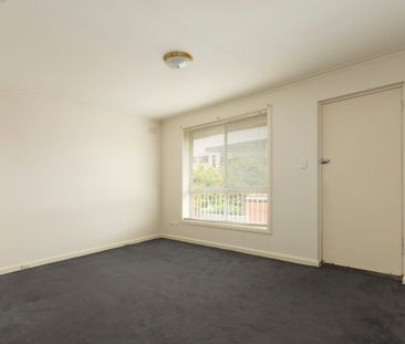 Quiet and convenient living - Photo 6